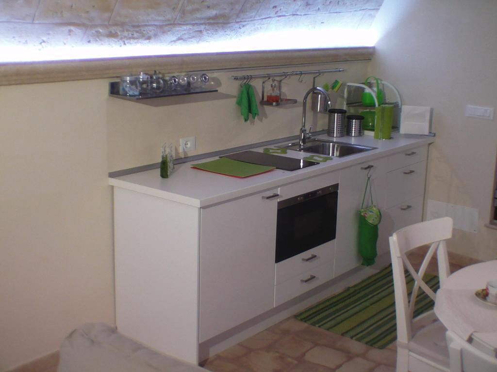 Bed and Breakfast La Grotta Мезанье Экстерьер фото